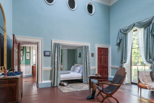 Jefferson's Bedchamber with closest portholes above his bed