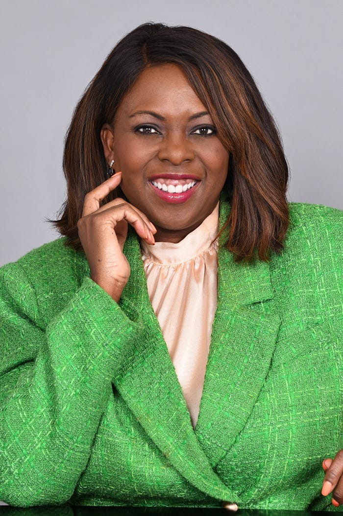 Michelynn Woodard headshot